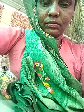 Snapshot of Muskan44s chatting on April 2026 09:27:02 AM Muskan44s online show from April 2026 09:27:02 AM