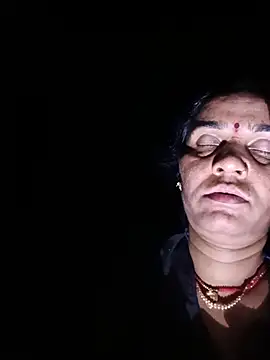 Muskan44s online show from May 2026 09:41:02 PM