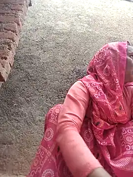 Muskan44s online show from June 2026 01:11:01 AM