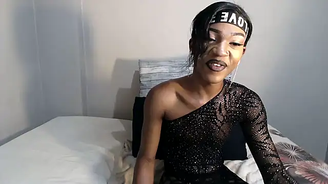 Riaanxxx online show from March 2026 10:00:02 PM