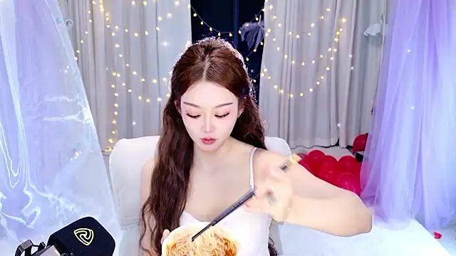 Snapshot of Dancer_Lucky-Nini chatting on February 2026 12:02:02 AM Dancer Lucky-Nini online show from February 2026 12:02:02 AM