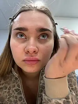 MonicaWestt online show from March 2026 06:32:02 AM