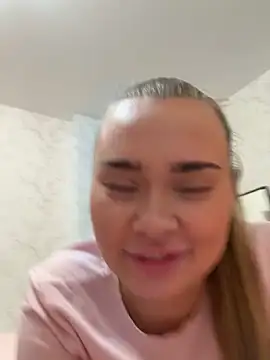 MonicaWestt online show from April 2026 08:24:02 PM