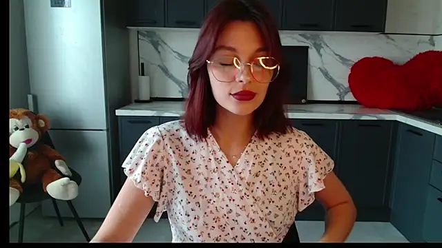 Eva Avea online show from March 2026 08:34:02 AM