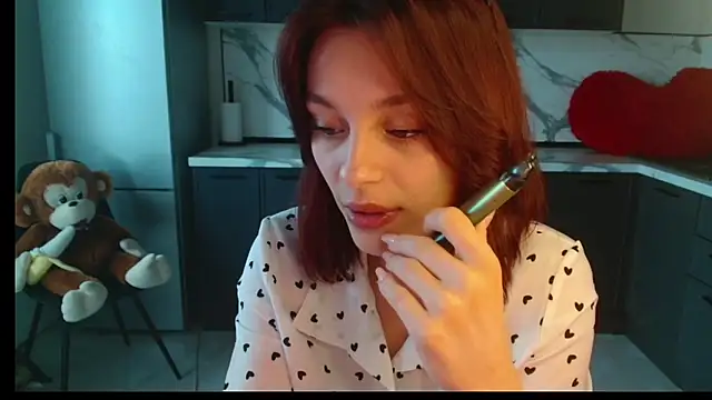 Eva Avea online show from March 2026 07:52:02 AM