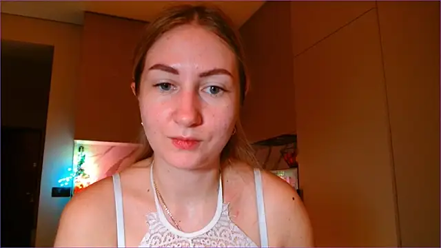 BluueSilk online show from February 2026 06:24:02 AM