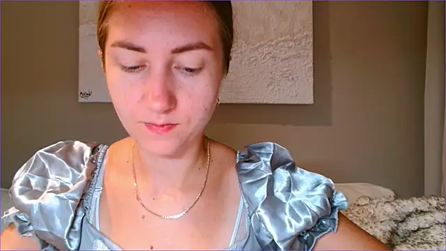 Snapshot of BluueSilk chatting on October 2025 05:50:01 AM BluueSilk online show from October 2025 05:50:01 AM