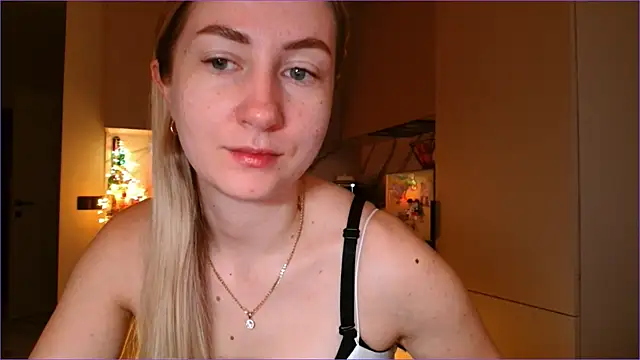 BluueSilk online show from February 2026 06:11:01 AM