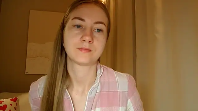 BluueSilk online show from March 2025 06:20:02 AM