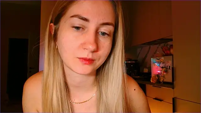 BluueSilk online show from February 2026 06:32:01 AM