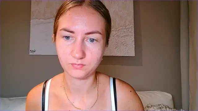 Snapshot of BluueSilk chatting on October 2025 06:12:02 AM BluueSilk online show from October 2025 06:12:02 AM