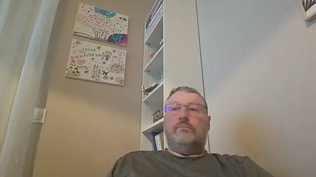 Snapshot of doudou310 chatting on February 2026 06:22:01 AM doudou310 online show from February 2026 06:22:01 AM