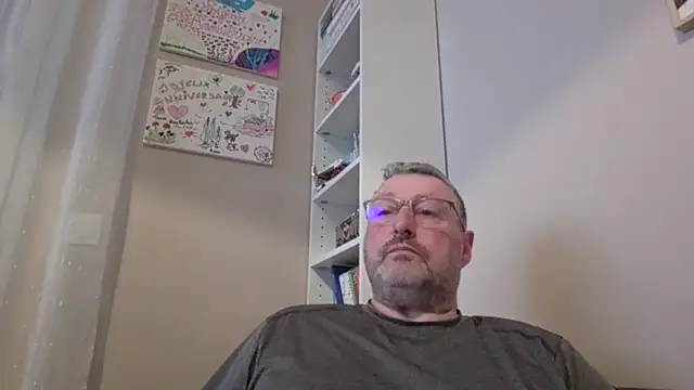 doudou310 online show from March 2026 05:34:02 AM