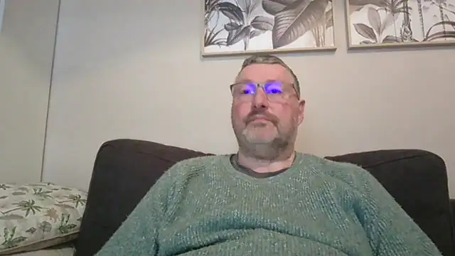 doudou310 online show from March 2026 05:26:01 AM