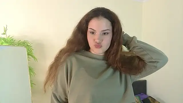 Snapshot of Lili_Torin chatting on February 2026 11:08:02 AM Lili Torin online show from February 2026 11:08:02 AM