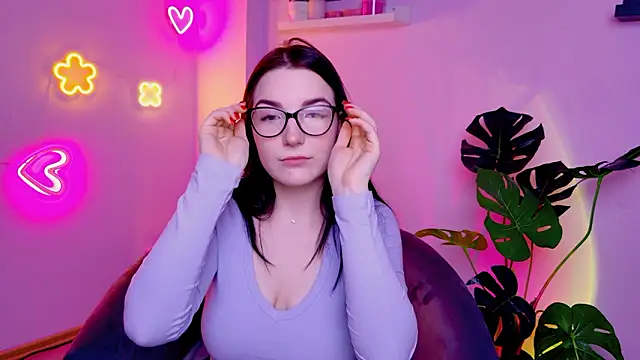 Snapshot of AliceChanel chatting on February 2026 03:12:02 AM AliceChanel online show from February 2026 03:12:02 AM