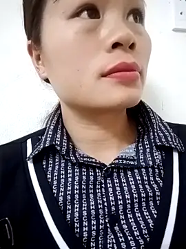 l kiss online show from February 2026 12:06:02 PM