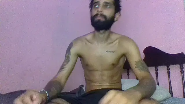 casal atrevido online show from February 2026 04:53:02 PM