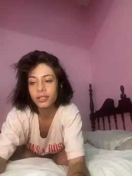 casal atrevido online show from February 2026 02:39:01 PM