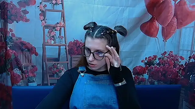 LilianaShine online show from March 2026 06:17:01 AM