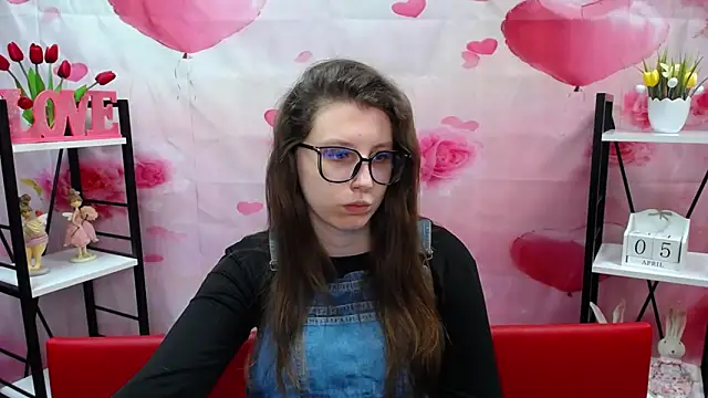 LilianaShine online show from April 2026 05:03:01 AM