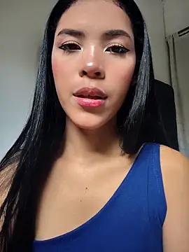 Luucia 09 online show from February 2026 07:43:01 PM