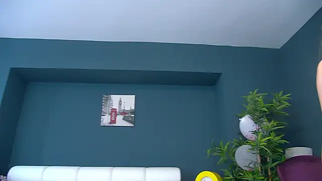 Snapshot of Angel-Kisss chatting on April 2026 04:14:01 AM Angel-Kisss online show from April 2026 04:14:01 AM