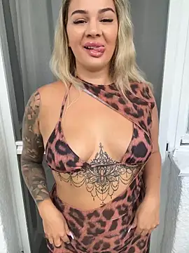 sexybatwomen33 online show from June 2026 05:30:01 AM