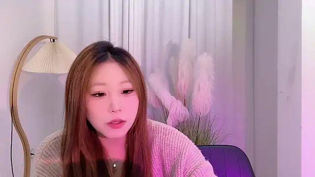 SM JIAJIA ZL online show from March 2026 05:51:02 PM