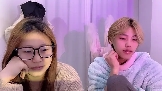 SM JIAJIA ZL online show from March 2026 05:38:02 PM