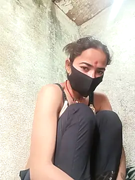 Sunali Bendre online show from February 2026 03:09:02 AM