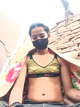 Sunali Bendre online show from February 2026 03:38:02 AM