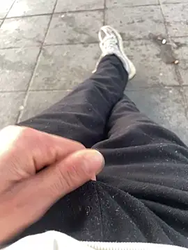 Snapshot of sifoubba91 chatting on April 2026 12:51:01 PM sifoubba91 online show from April 2026 12:51:01 PM