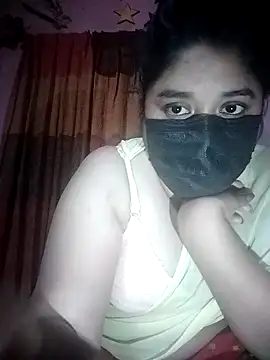 x -hot online show from February 2026 05:48:01 PM