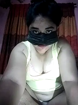 x -hot online show from February 2026 06:27:01 PM