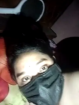 x -hot online show from February 2026 06:07:02 PM