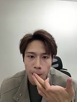 SM 004 online show from February 2026 11:08:02 AM