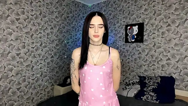 IeshaOsorio online show from April 2026 06:31:02 AM