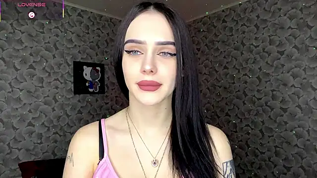 IeshaOsorio online show from April 2026 07:54:01 AM