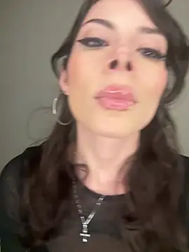 Isalove99 online show from March 2026 02:34:02 PM