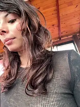 Isalove99 online show from April 2026 01:59:01 PM