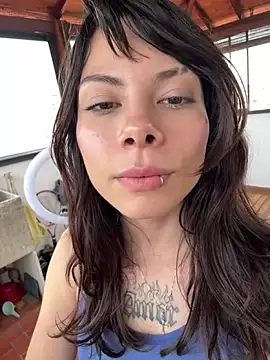 Isalove99 online show from March 2026 04:53:01 PM