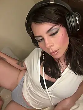 Isalove99 online show from February 2026 04:34:02 AM