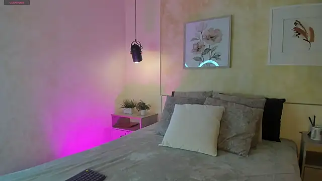 IsabellaSweet   online show from April 2026 03:46:02 AM