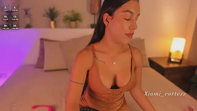 xiomara cortes online show from June 2026 07:35:02 PM