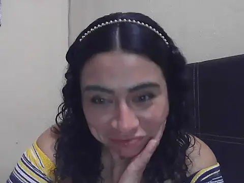 DalilahMx online show from July 2026 02:05:17 AM
