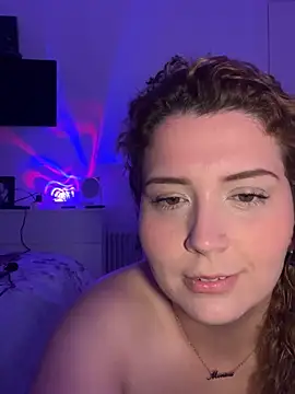 Snapshot of MonyFetish chatting on February 2026 11:54:02 AM MonyFetish online show from February 2026 11:54:02 AM