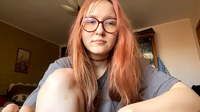 Snapshot of LaureenVielma chatting on February 2026 08:22:02 AM LaureenVielma online show from February 2026 08:22:02 AM