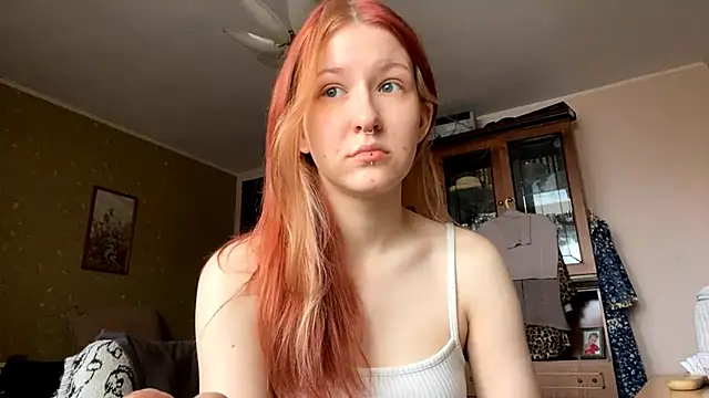 Snapshot of LaureenVielma chatting on February 2026 07:13:01 AM LaureenVielma online show from February 2026 07:13:01 AM