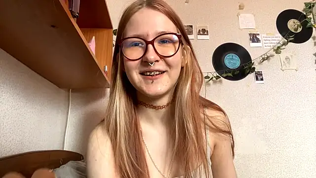 LaureenVielma online show from March 2026 07:11:02 AM